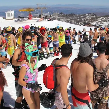 Piso Acogedor En 塞拉内华达