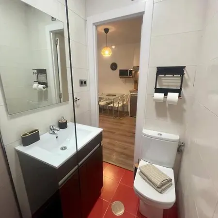 Piso Acogedor En Апартаменти *